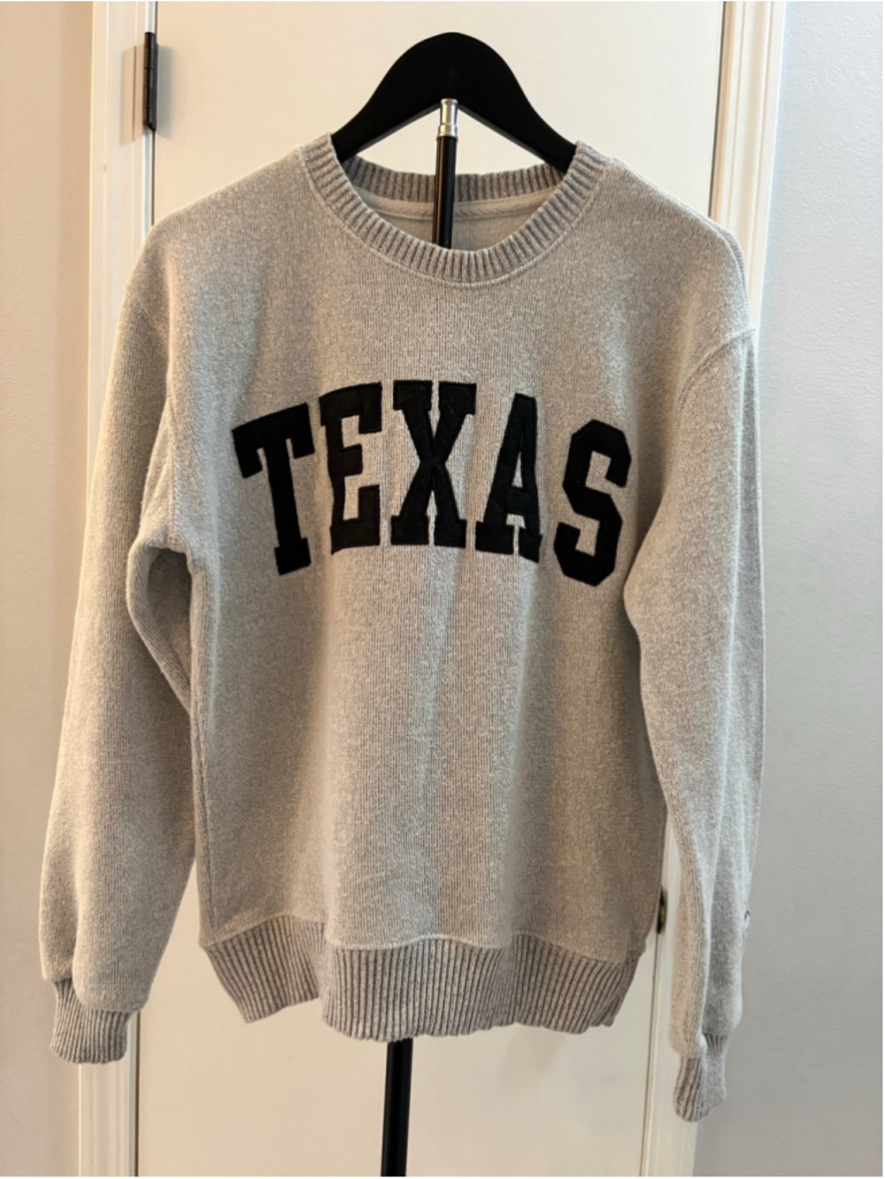 New York Popular Texas Varsity Crewneck Sweatshirt Gray size Small Patch Sleeve